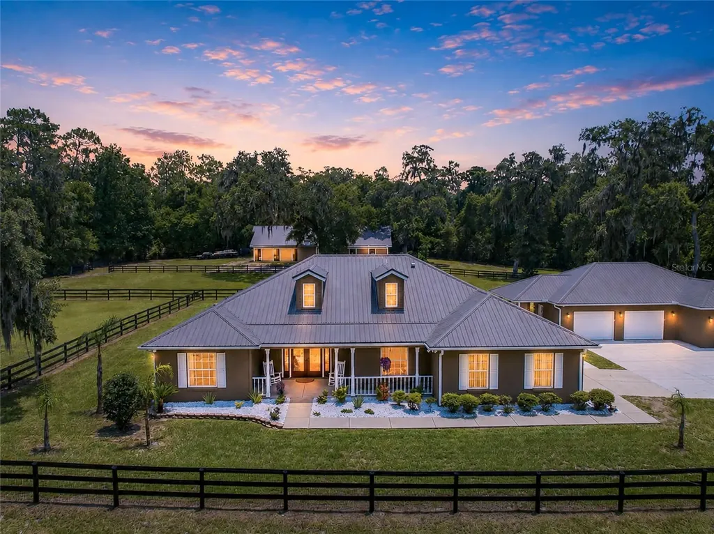 4 Middleground Road Ocala FL 34482