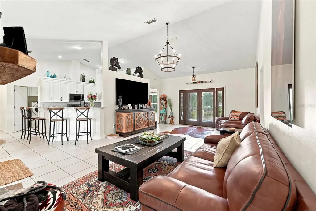 4 Middleground Road Ocala FL 34482