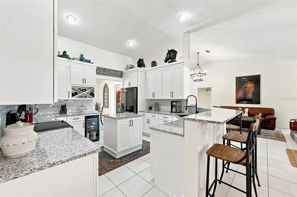 4 Middleground Road Ocala FL 34482
