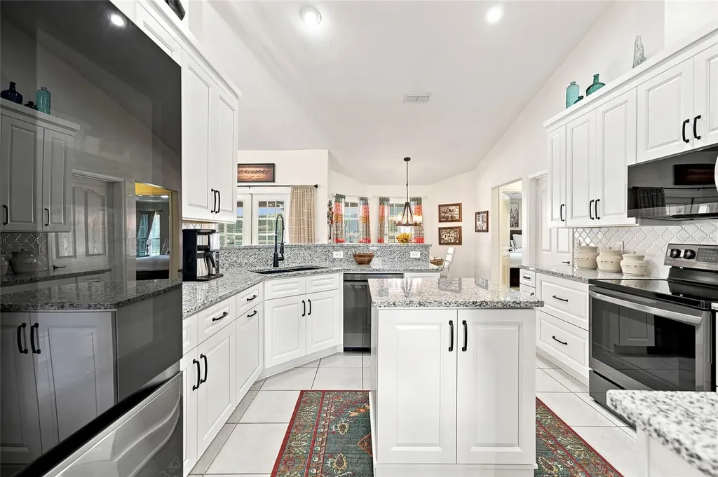 4 Middleground Road Ocala FL 34482