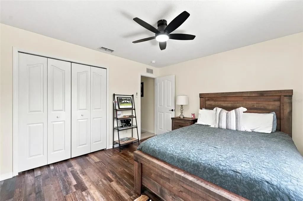 4 Middleground Road Ocala FL 34482