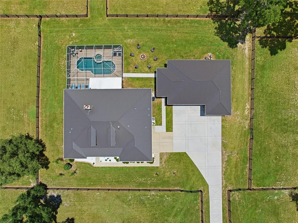 4 Middleground Road Ocala FL 34482