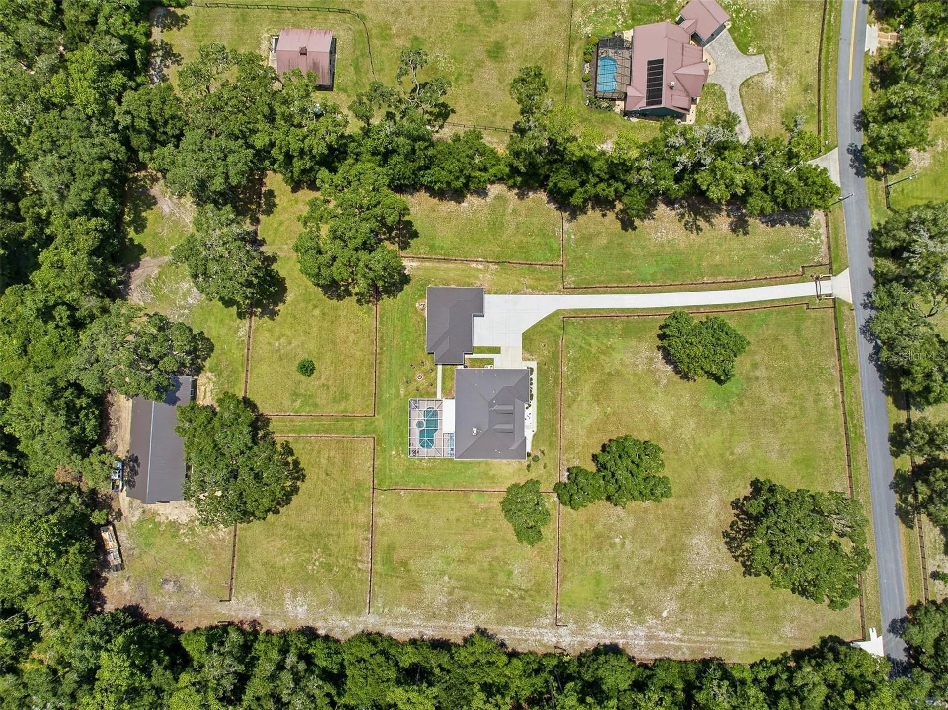 4 Middleground Road Ocala FL 34482