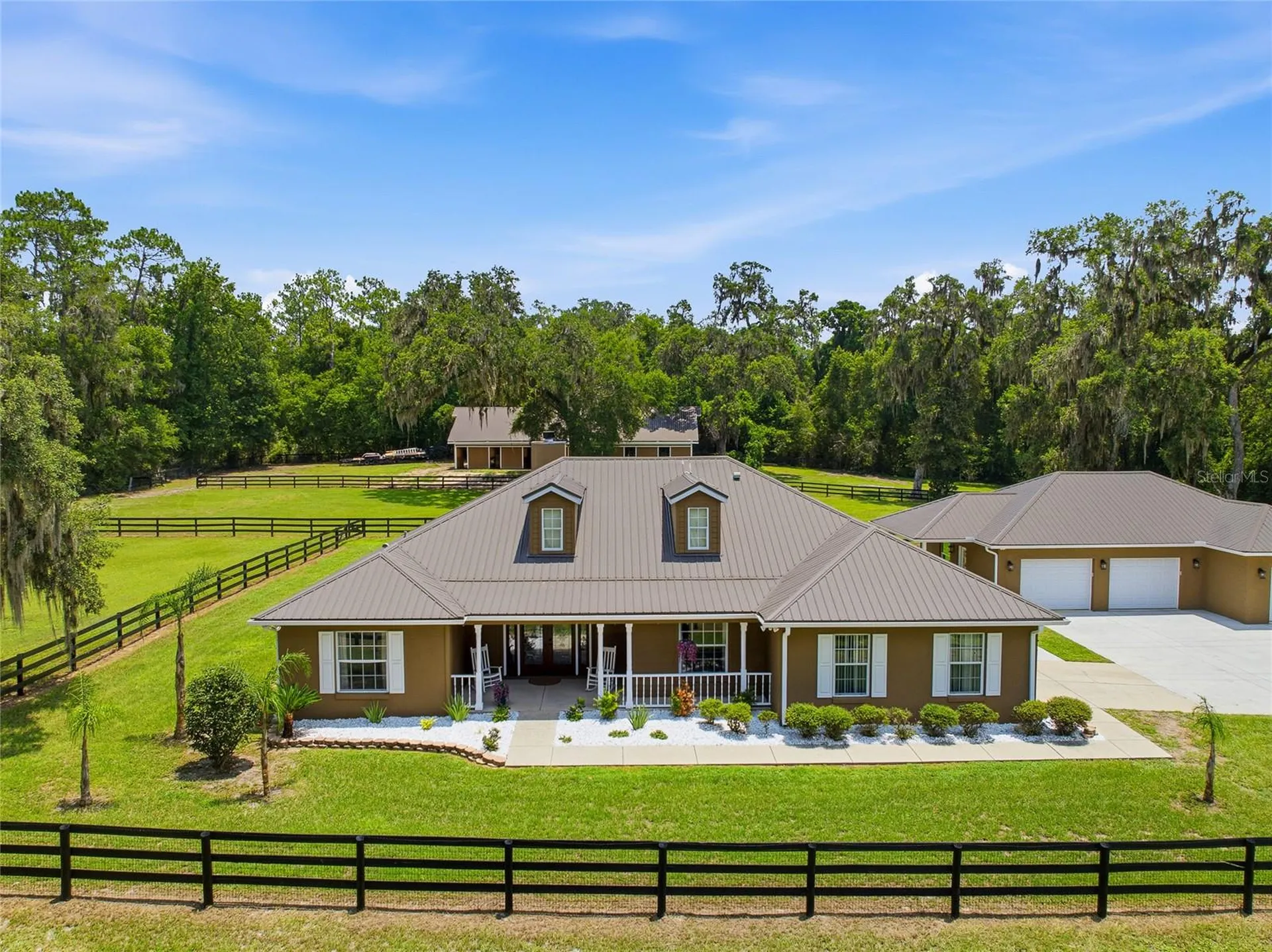 4 Middleground Road Ocala FL 34482