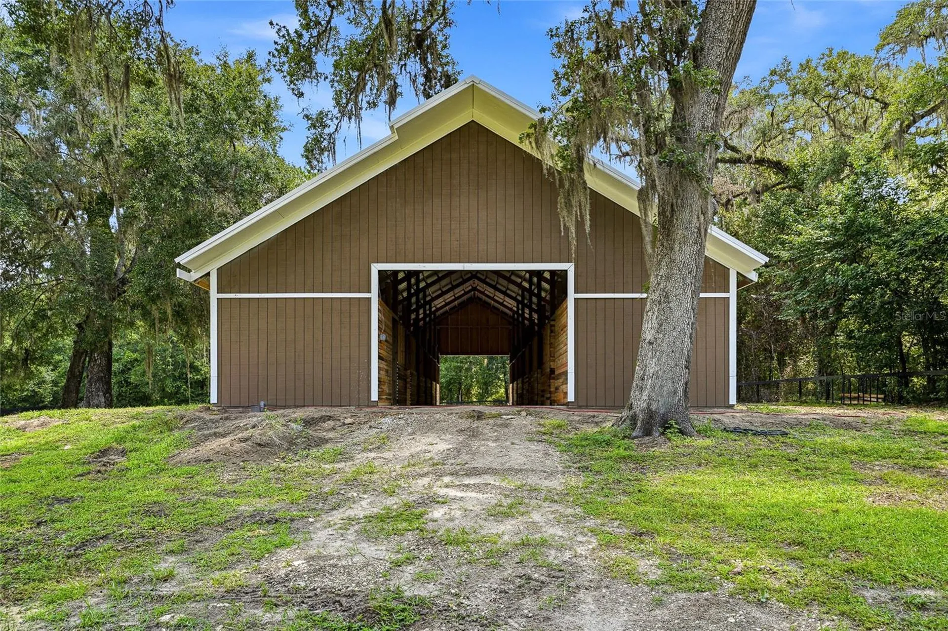 4 Middleground Road Ocala FL 34482