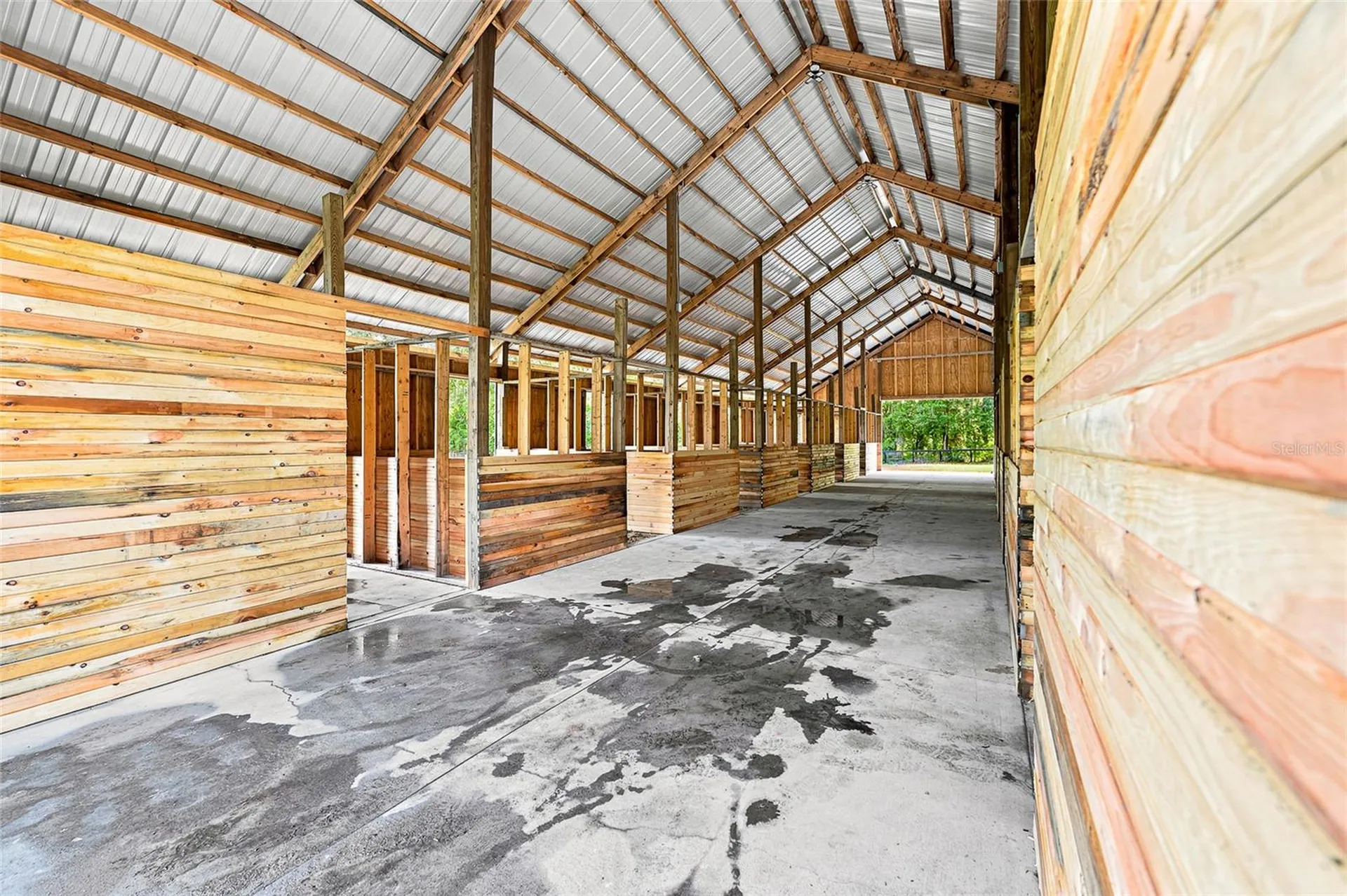 4 Middleground Road Ocala FL 34482