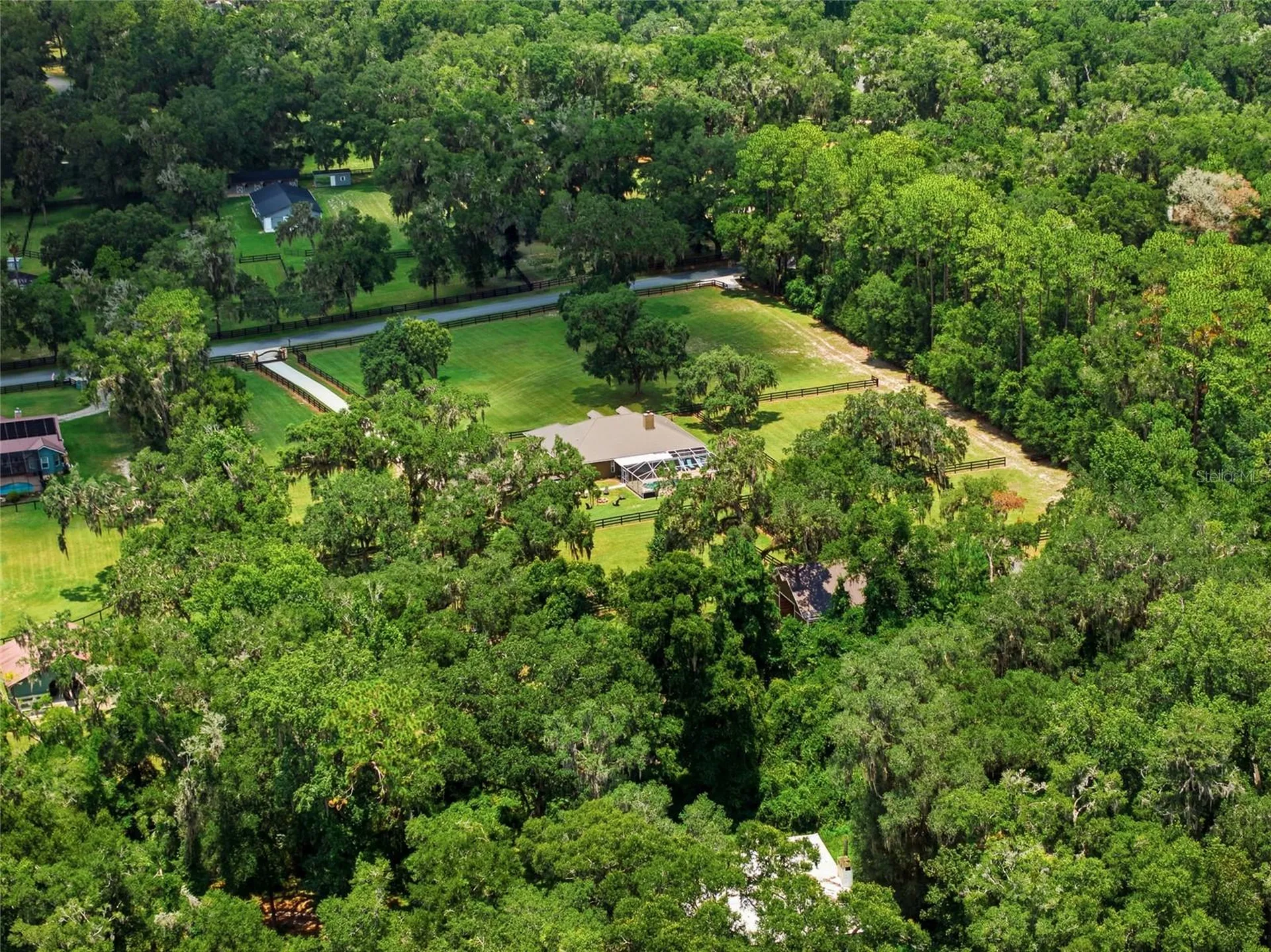 4 Middleground Road Ocala FL 34482