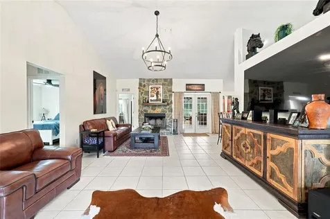 4 Middleground Road Ocala FL 34482