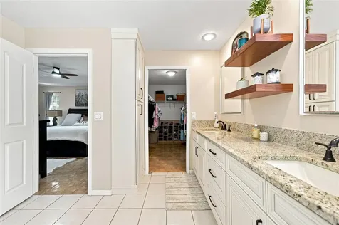 4 Middleground Road Ocala FL 34482