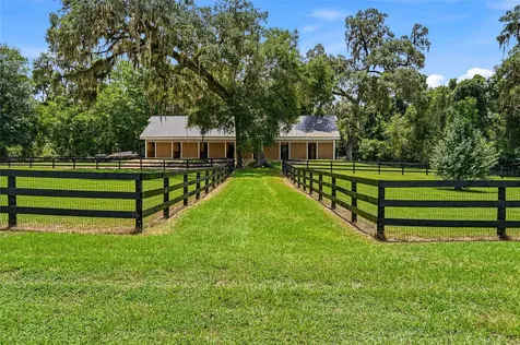 4 Middleground Road Ocala FL 34482