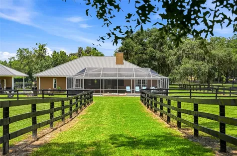 4 Middleground Road Ocala FL 34482