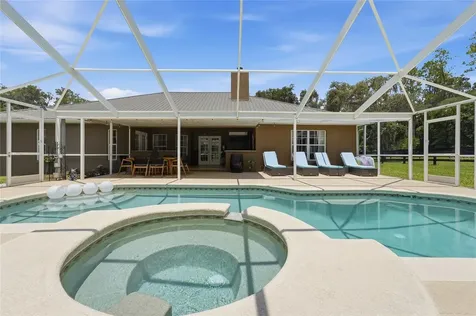 4 Middleground Road Ocala FL 34482