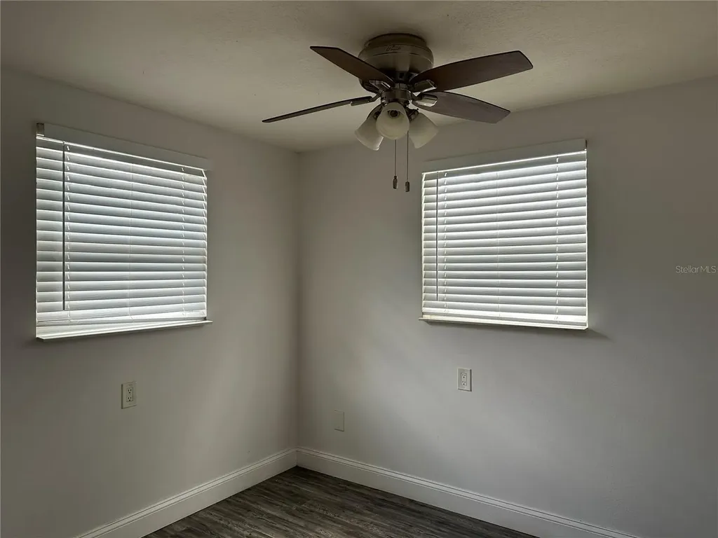 450 88th Avenue N St Petersburg FL 33702