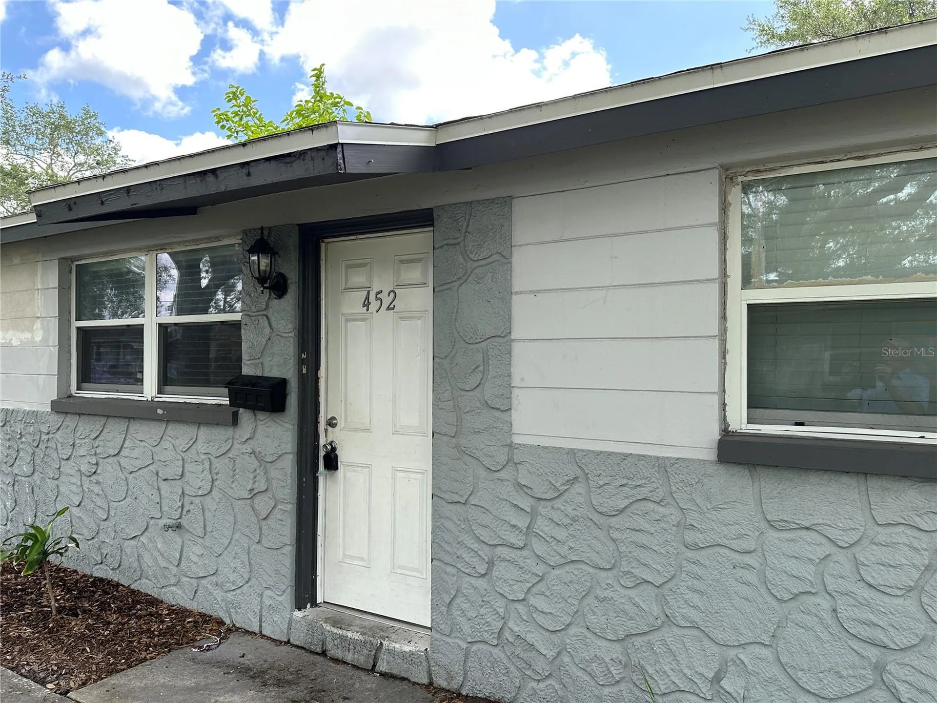 450 88th Avenue N St Petersburg FL 33702