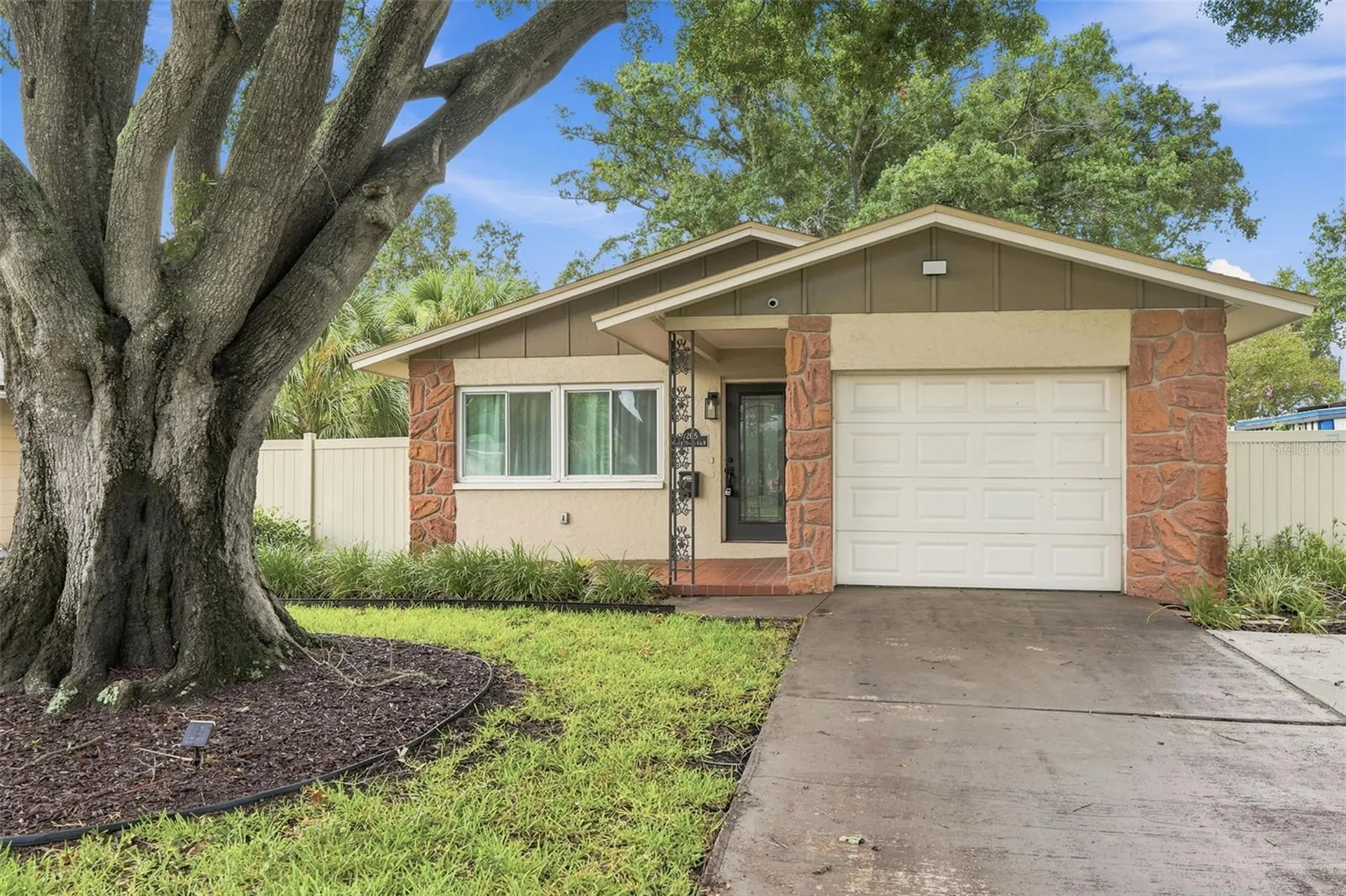 205 SE Monroe Circle N St Petersburg FL 33703