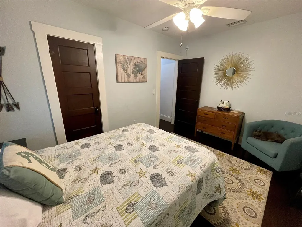 2703 10th Avenue W Bradenton FL 34205