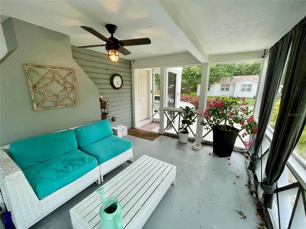 2703 10th Avenue W Bradenton FL 34205