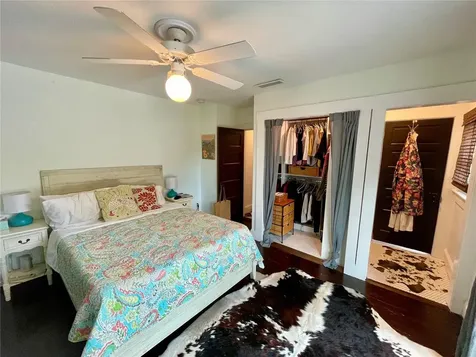 2703 10th Avenue W Bradenton FL 34205