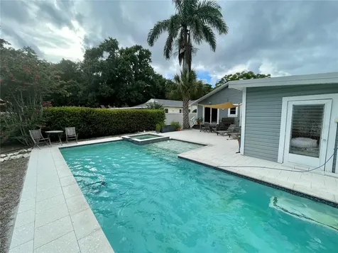 2703 10th Avenue W Bradenton FL 34205