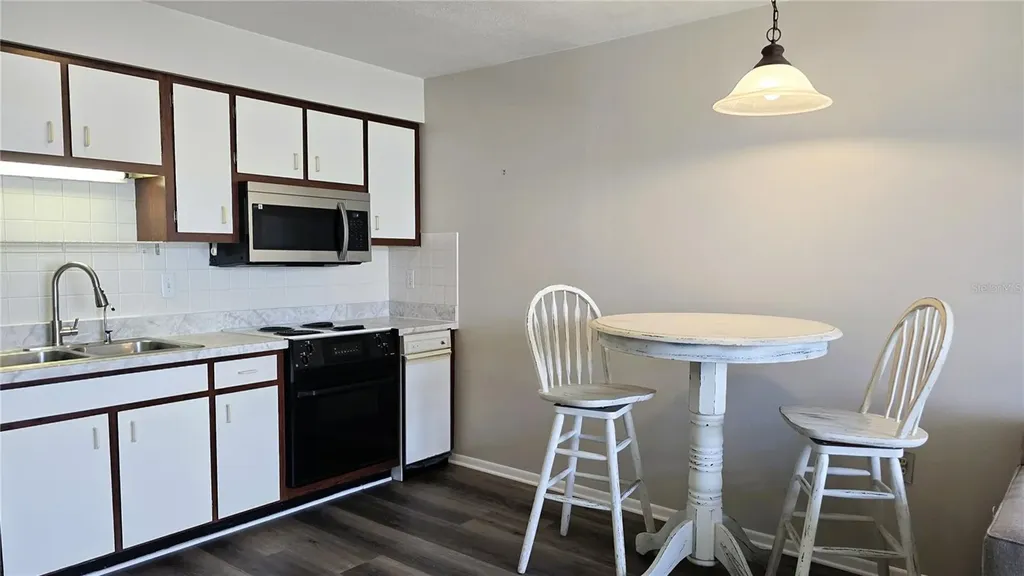 4354 Tahitian Gardens Circle Holiday FL 34691