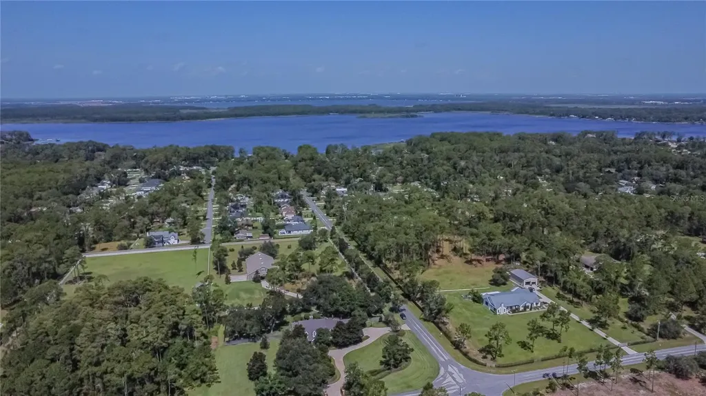 13305 Lacebark Pine Road Orlando FL 32832