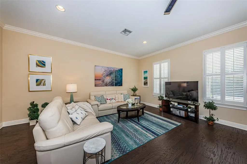 7010 Grevilla Avenue S South Pasadena FL 33707