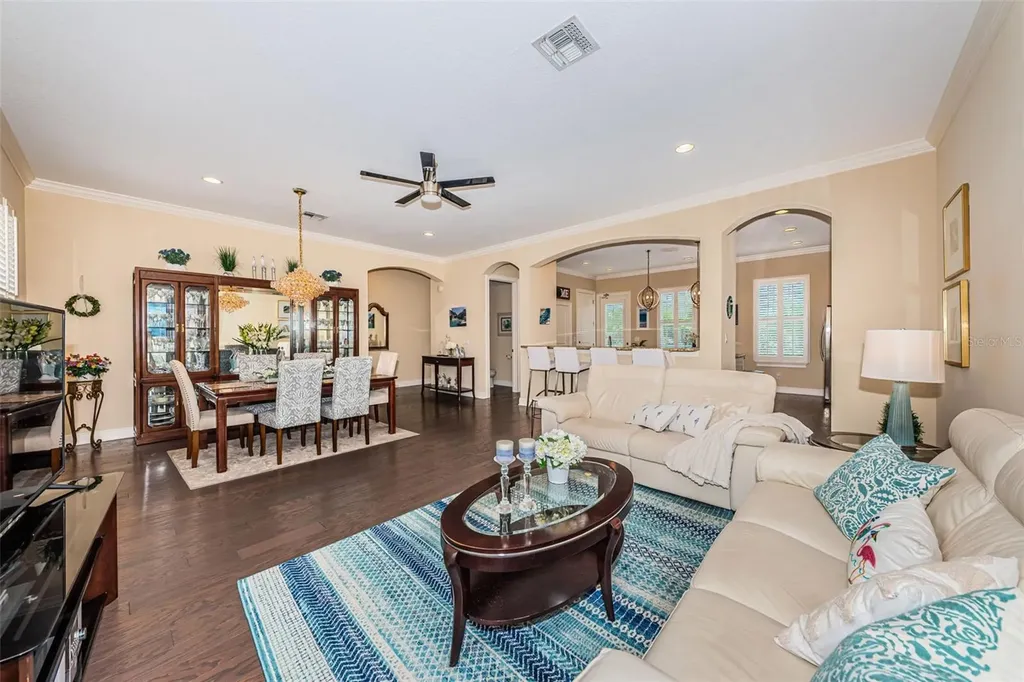 7010 Grevilla Avenue S South Pasadena FL 33707
