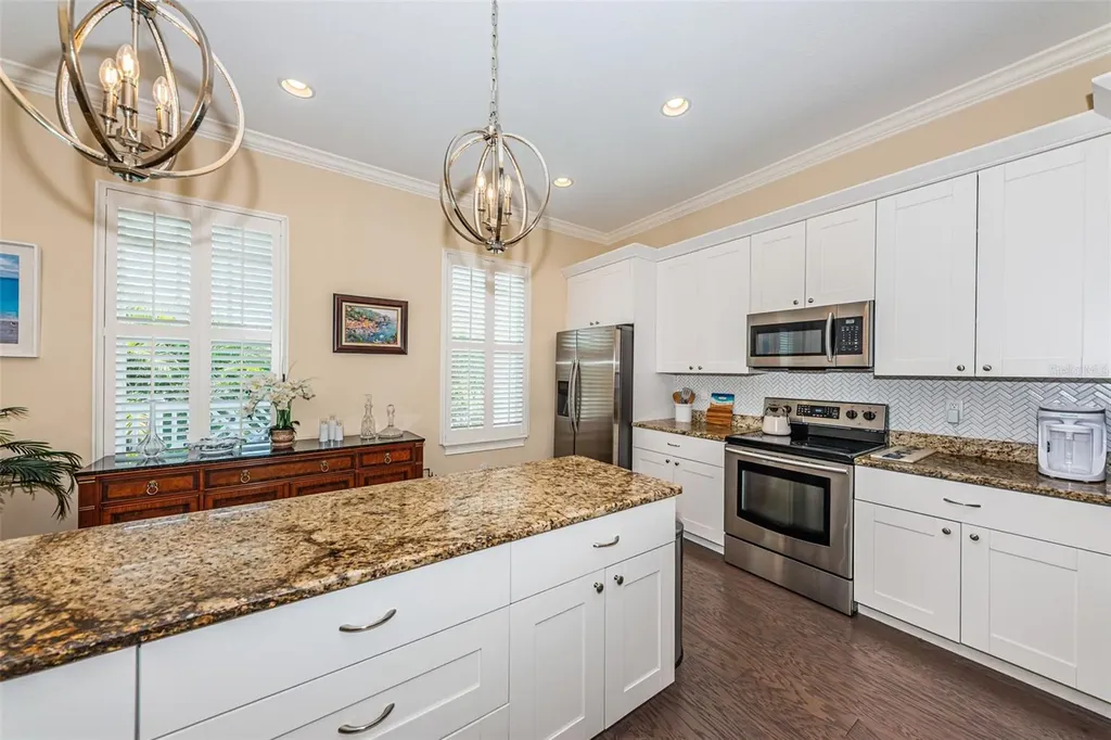 7010 Grevilla Avenue S South Pasadena FL 33707