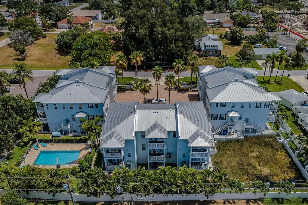 7010 Grevilla Avenue S South Pasadena FL 33707