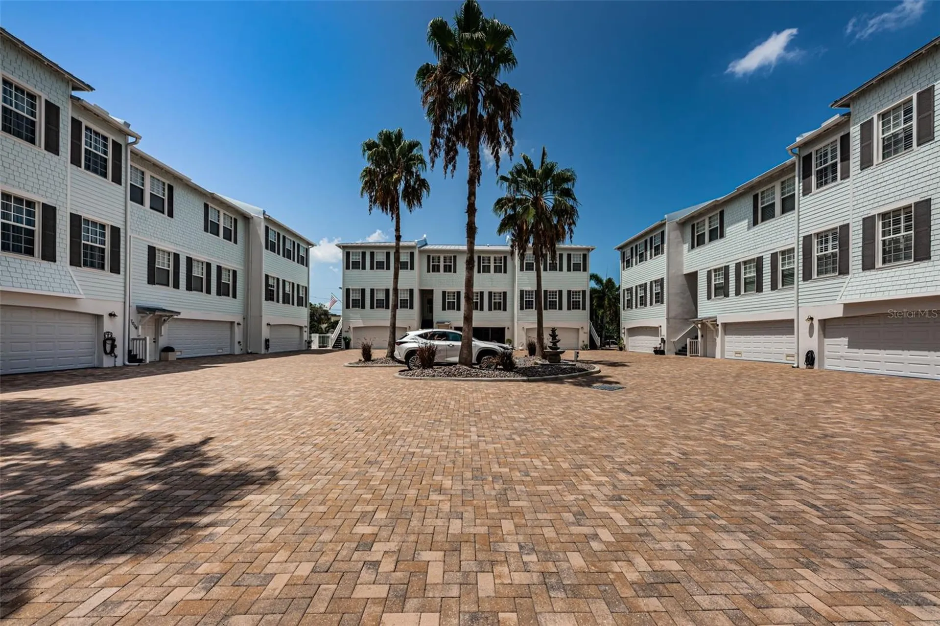 7010 Grevilla Avenue S South Pasadena FL 33707