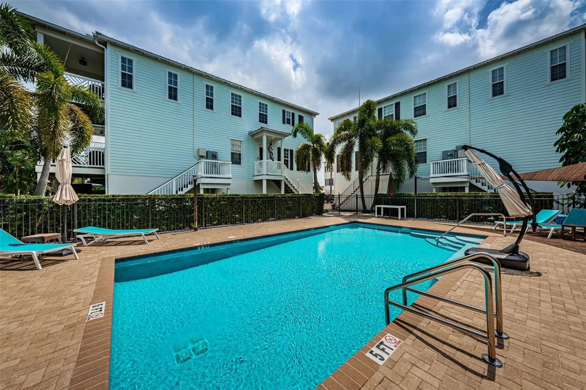 7010 Grevilla Avenue S South Pasadena FL 33707