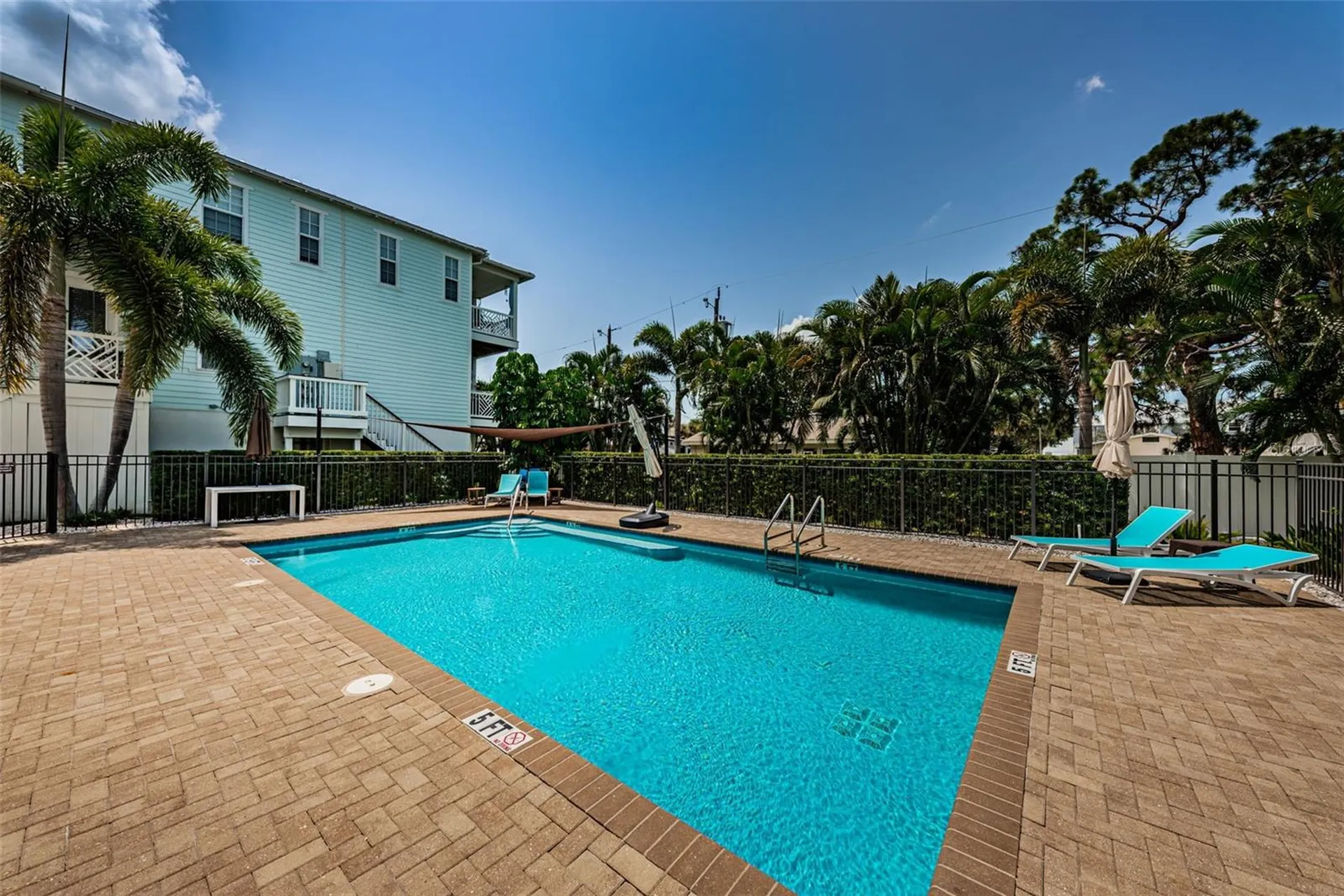 7010 Grevilla Avenue S South Pasadena FL 33707