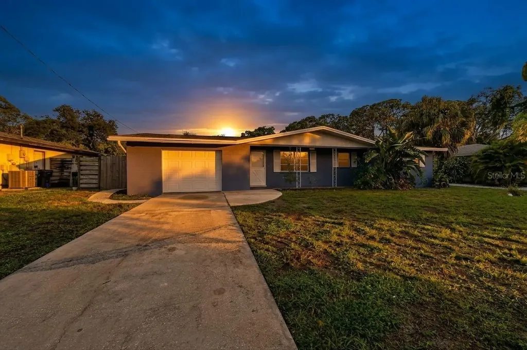 3238 Savage Road Sarasota FL 34231