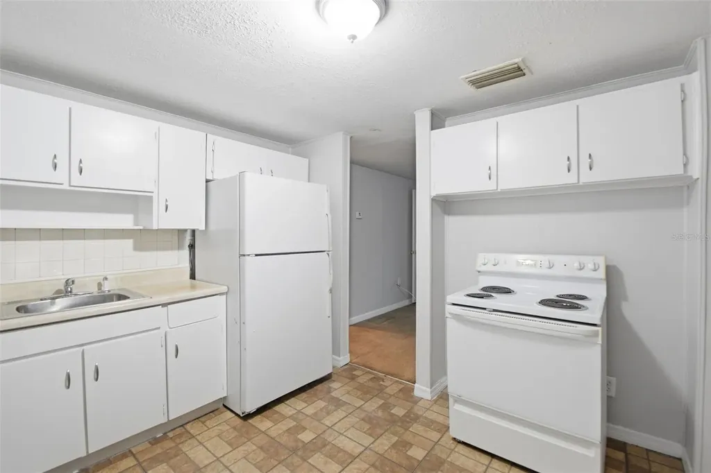 3008 N 43rd Street Tampa FL 33605