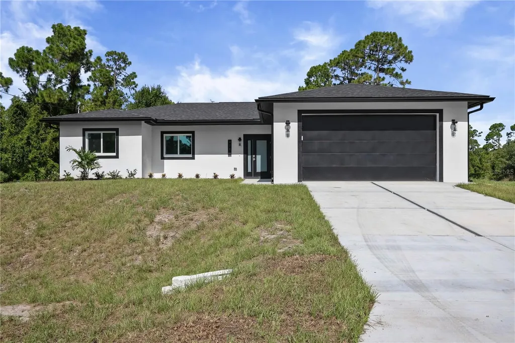828 Genoa Avenue S Lehigh Acres FL 33974