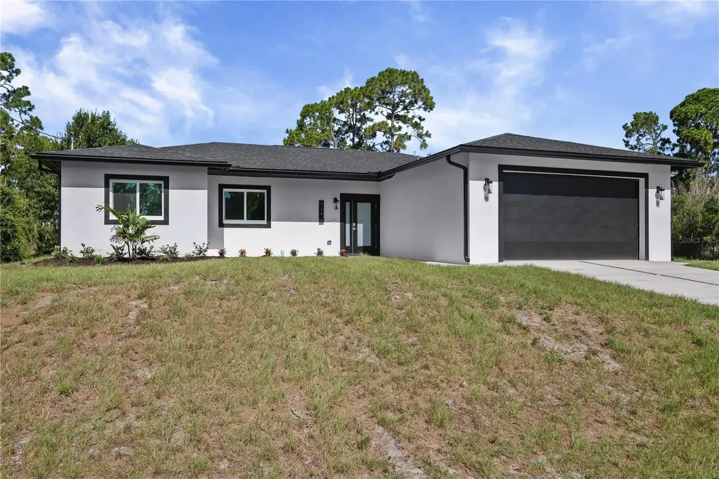 828 Genoa Avenue S Lehigh Acres FL 33974