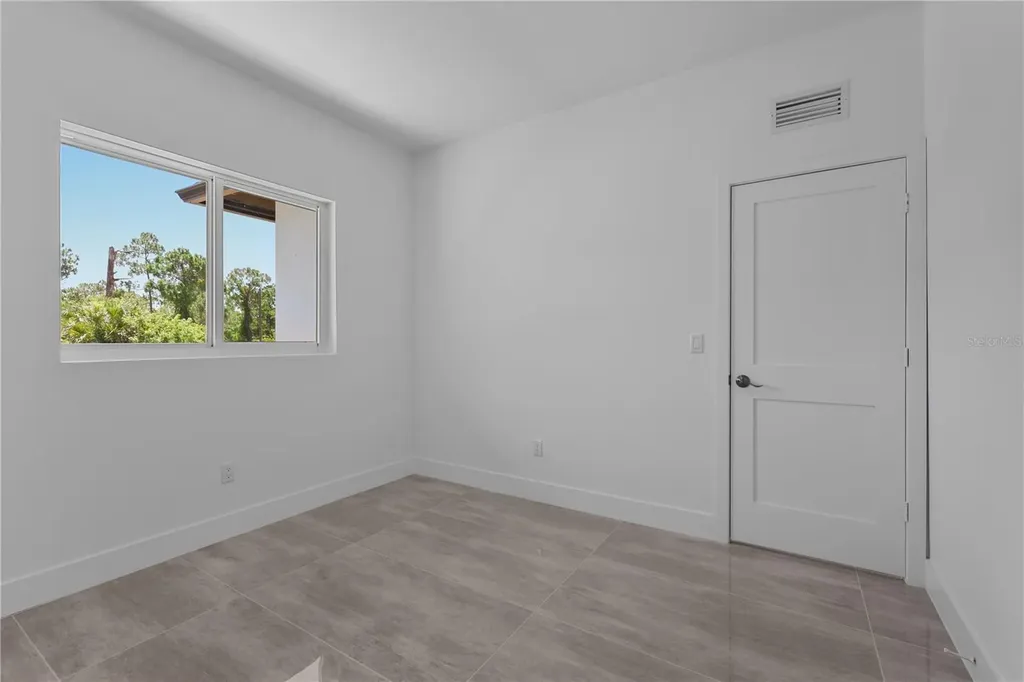 828 Genoa Avenue S Lehigh Acres FL 33974