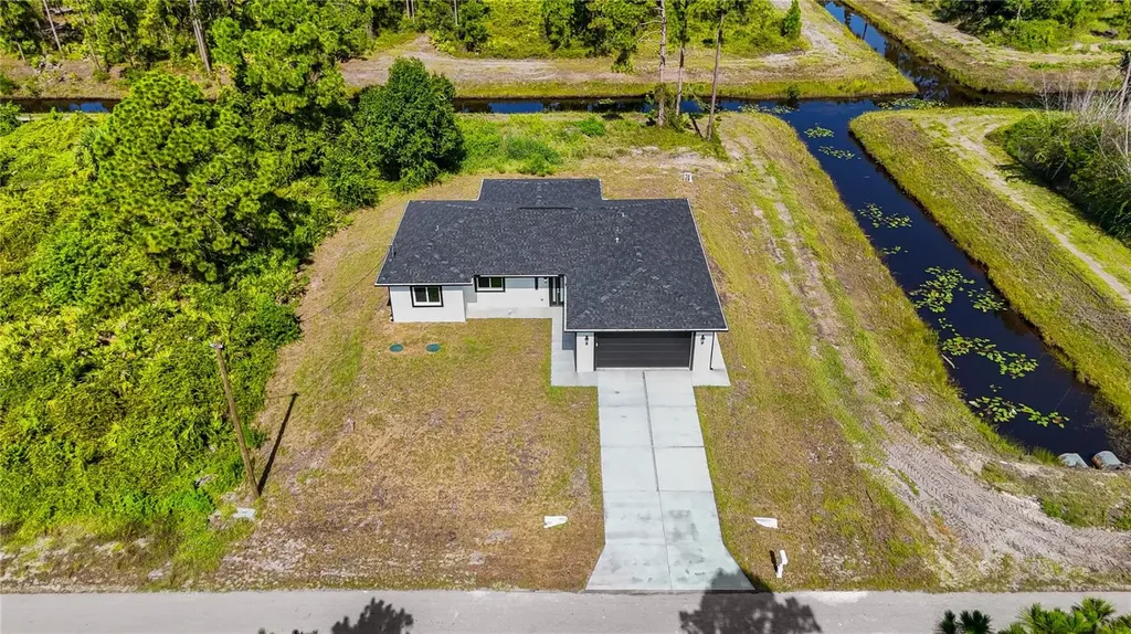 828 Genoa Avenue S Lehigh Acres FL 33974