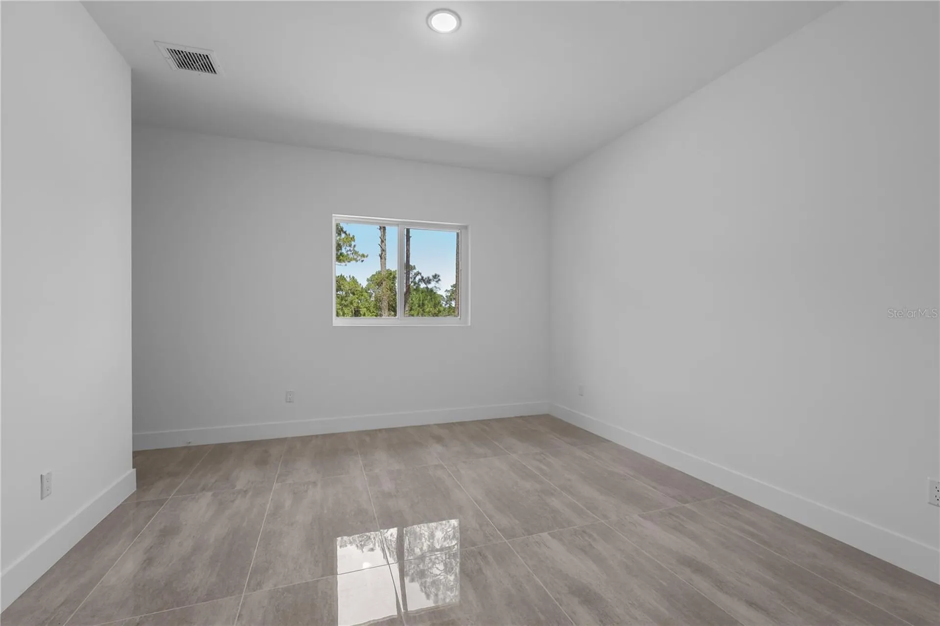 828 Genoa Avenue S Lehigh Acres FL 33974