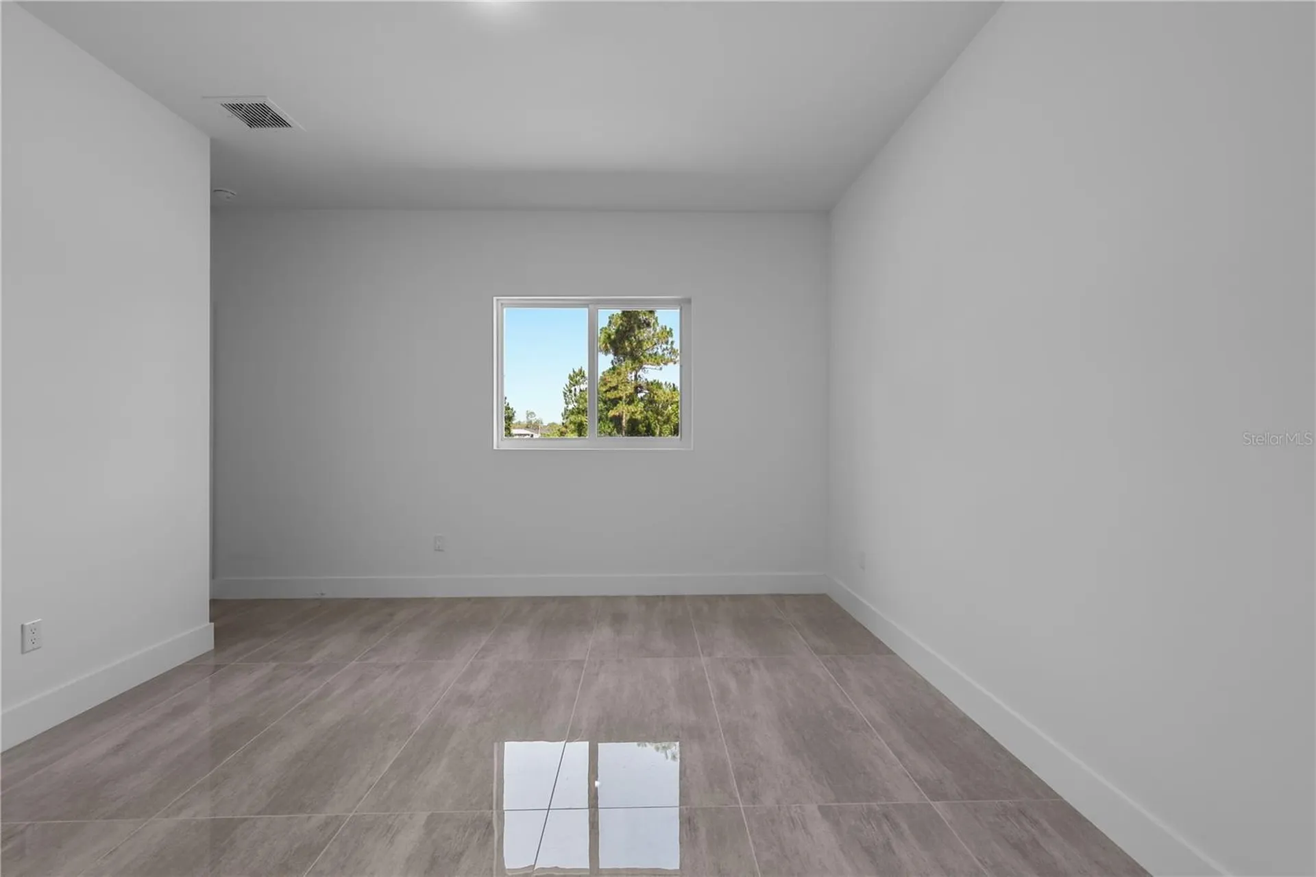 828 Genoa Avenue S Lehigh Acres FL 33974