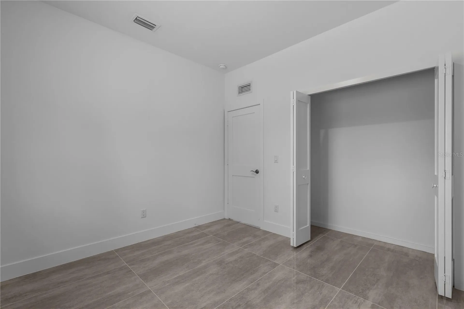 828 Genoa Avenue S Lehigh Acres FL 33974