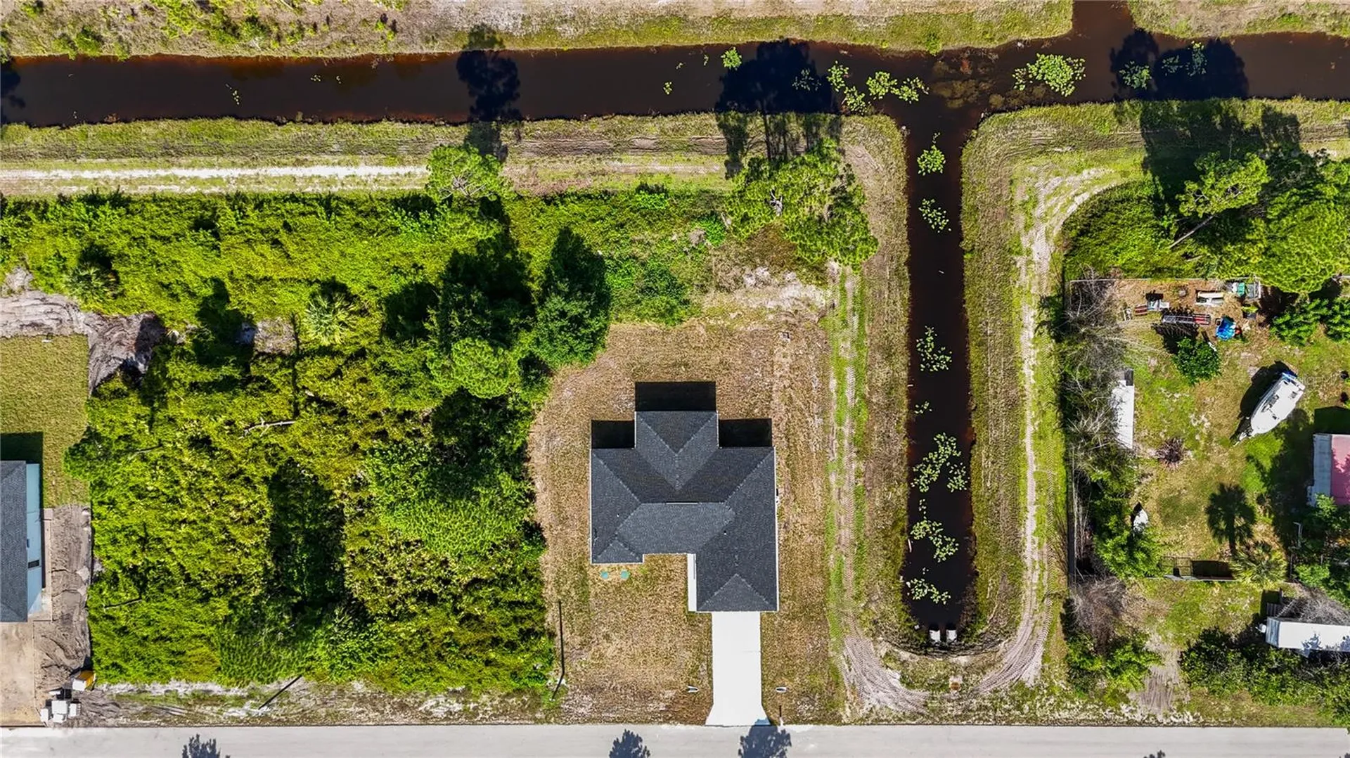 828 Genoa Avenue S Lehigh Acres FL 33974