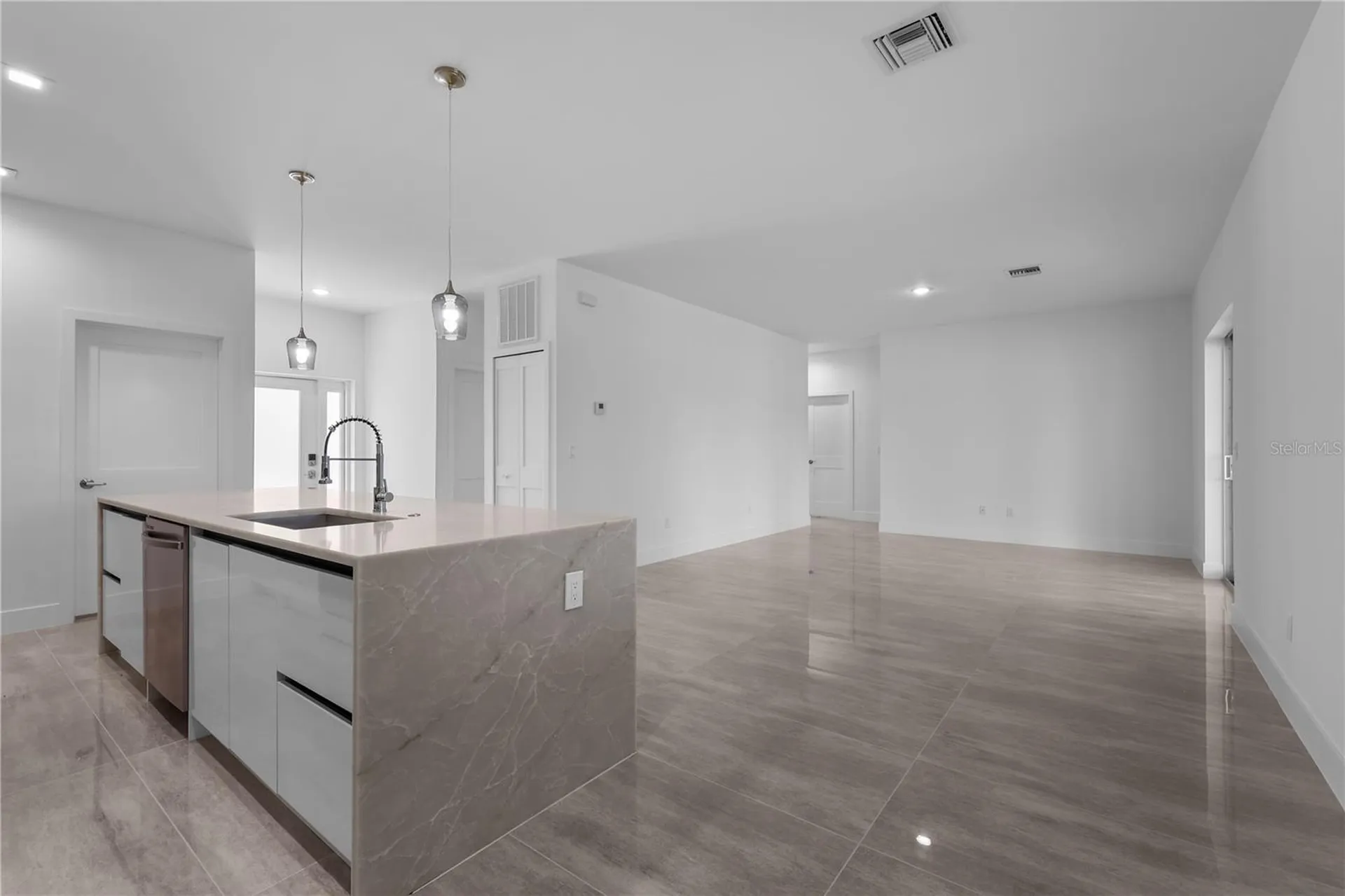 828 Genoa Avenue S Lehigh Acres FL 33974