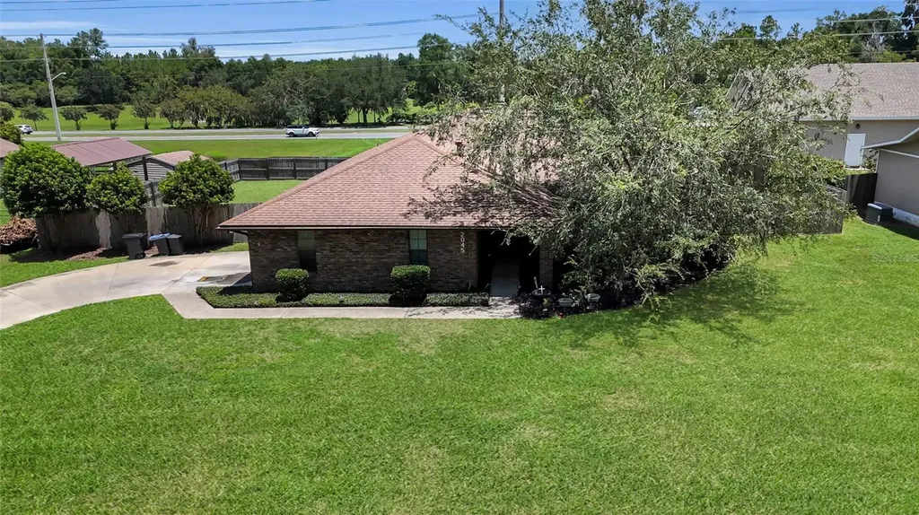 2045 SE 32nd Street Ocala FL 34471