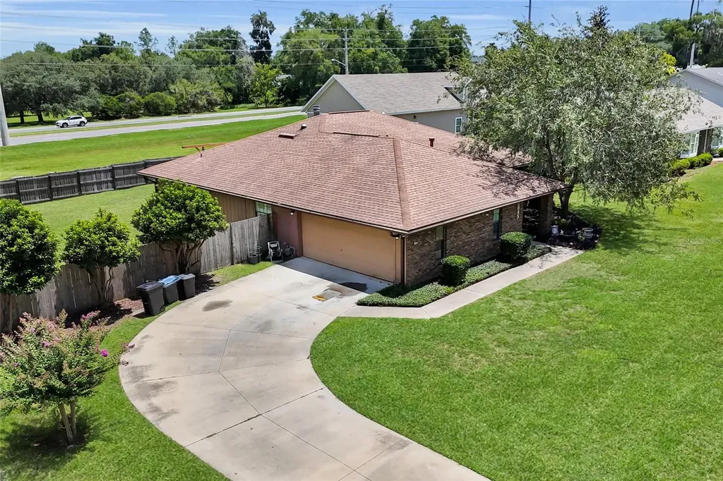 2045 SE 32nd Street Ocala FL 34471
