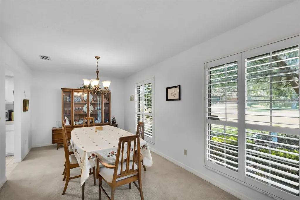 2045 SE 32nd Street Ocala FL 34471