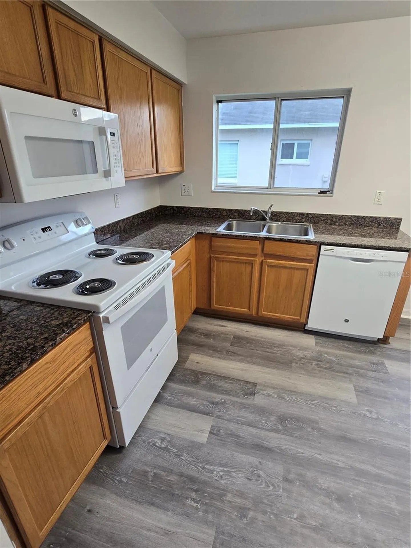 11010 Whitecap Drive Riverview FL 33579