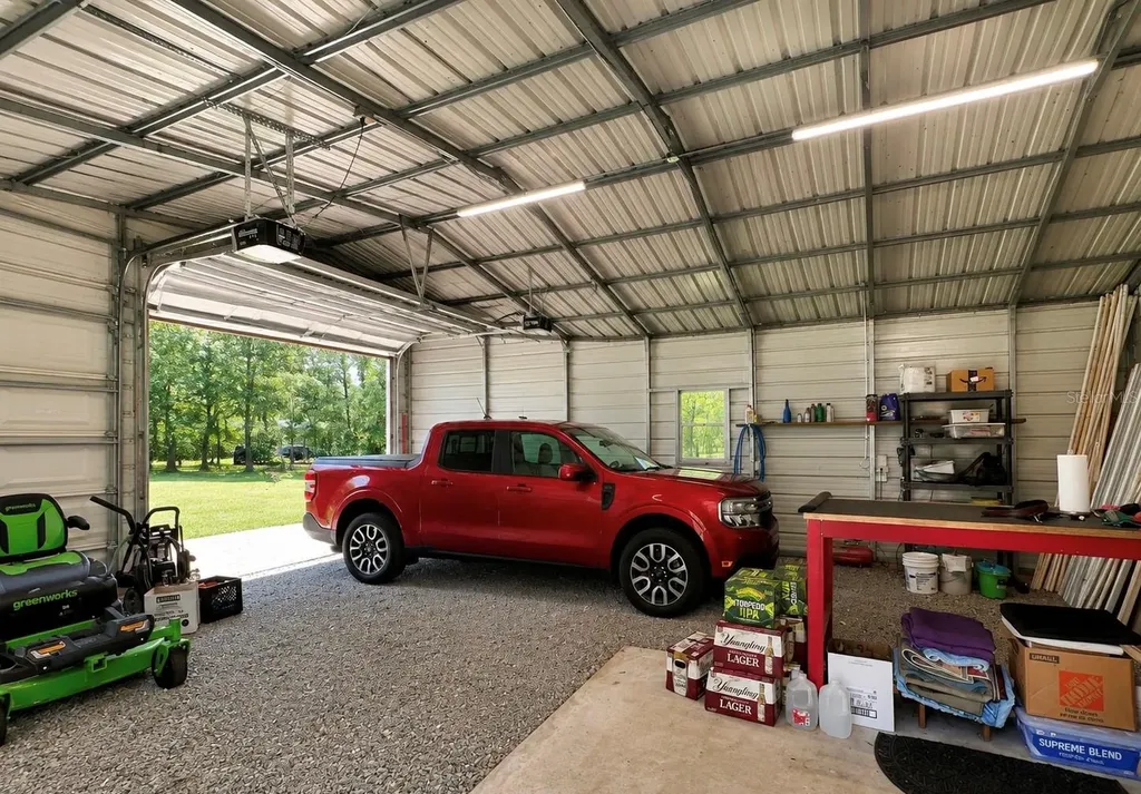 18848 SW 60th Street Dunnellon FL 34432