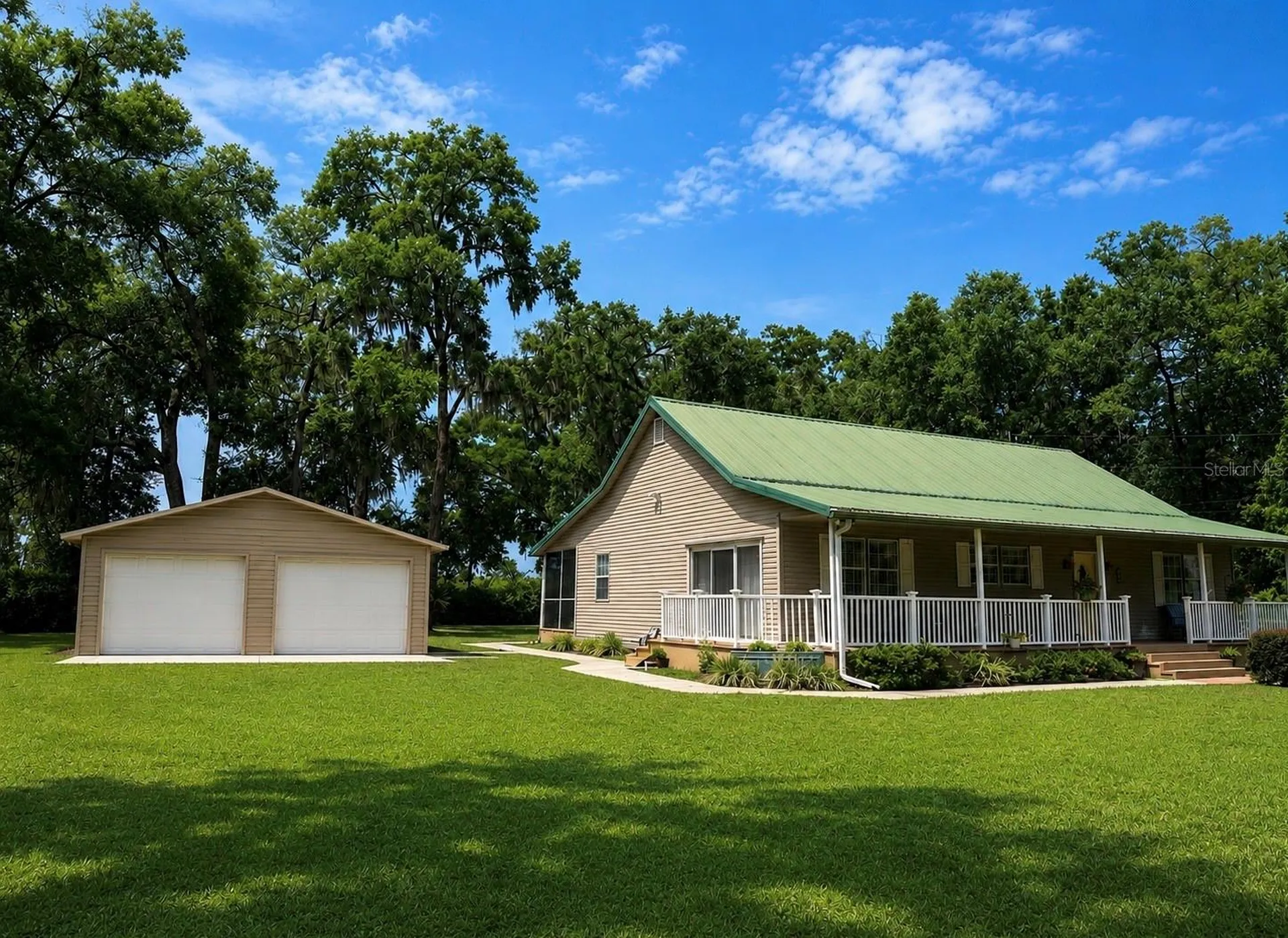 18848 SW 60th Street Dunnellon FL 34432