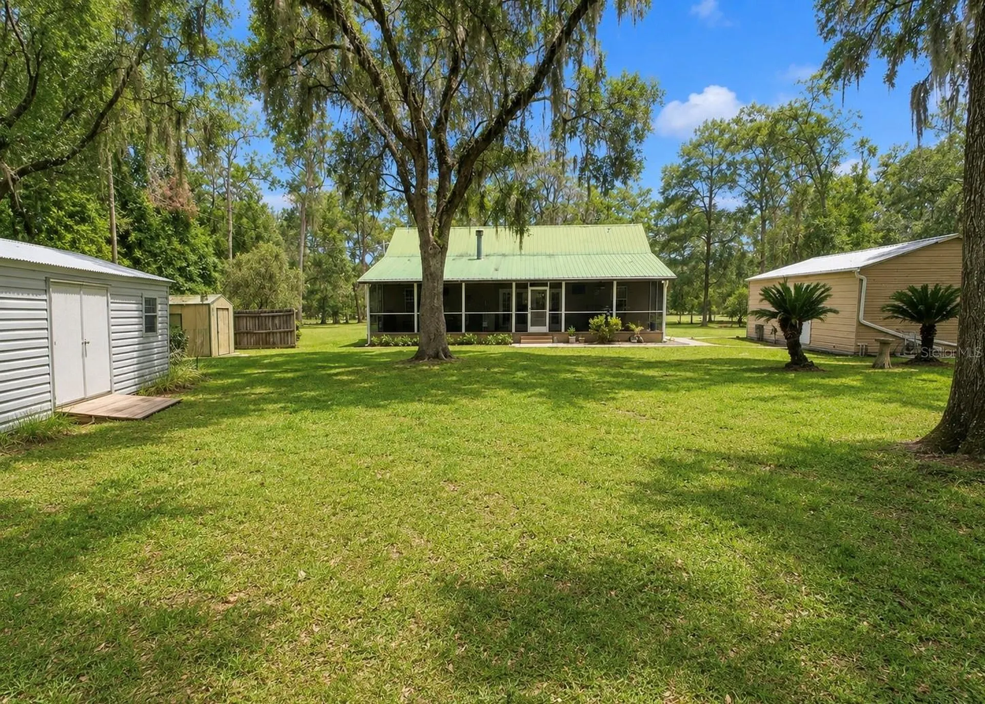 18848 SW 60th Street Dunnellon FL 34432